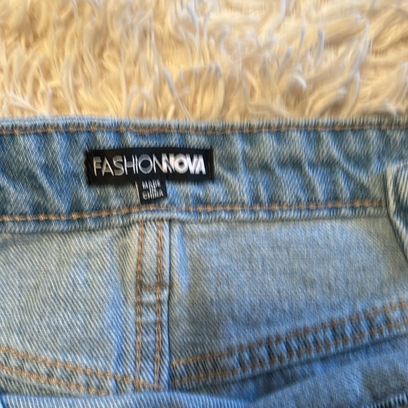 Fashion Nova skirt - Picture 5 of 5